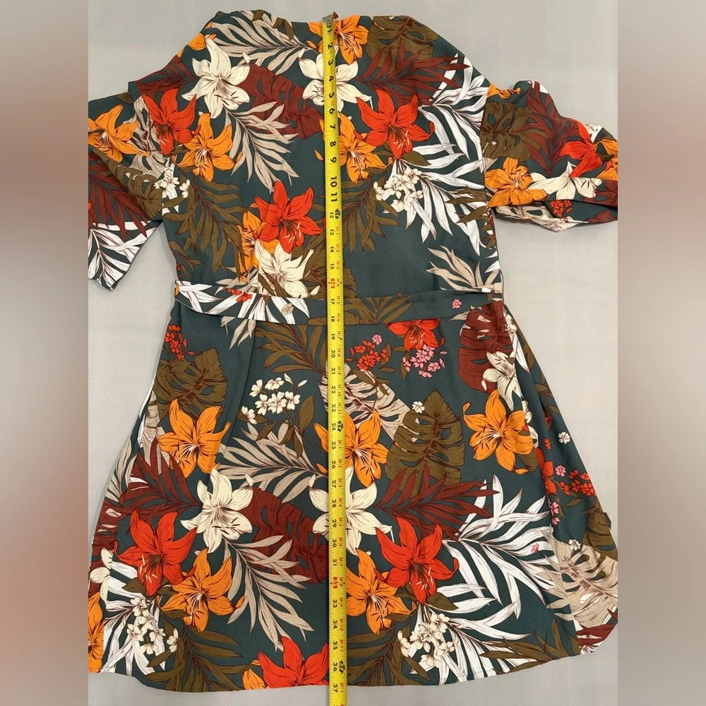 Pink Martini Collection Robe The Tropical Wrap size XS NWT